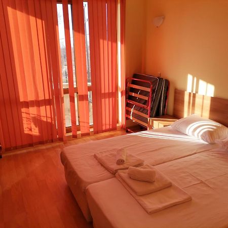 Villa B&B Варна Екстер'єр фото