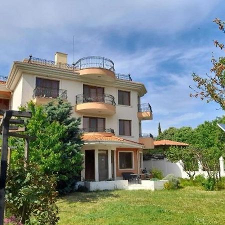 Villa B&B Варна Екстер'єр фото