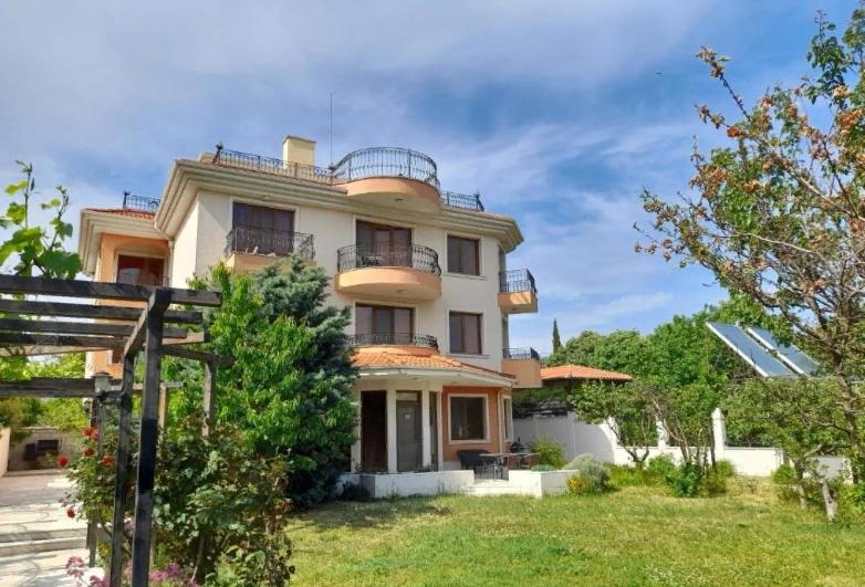 Villa B&B Варна Екстер'єр фото